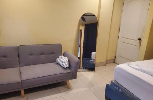 Chinandega House | Casona Blanca Guesthouse