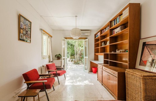 Yenisehir House | Central House In Garden