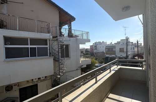 Kato Polemidia Apartment | Centrally located 3 bedroom apartment in Limassol Cyprus