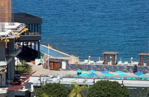 Zeytinlik House | Charming 2-bedroom apartment in nice Kyrenia District with WiFi, AC