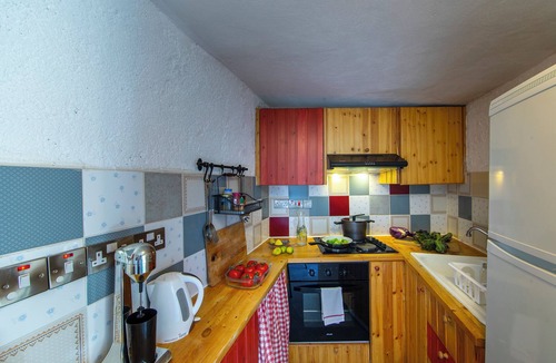 Anarita House | Charming 3-bedroom country house built in 1900, genuinely renovated in 2016.