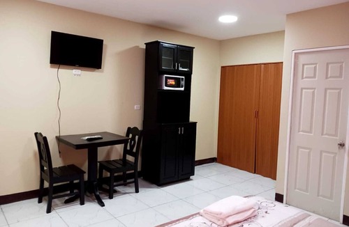 Managua Hotel | Charming 8-units hotel in lovely Managua with AC near the airport