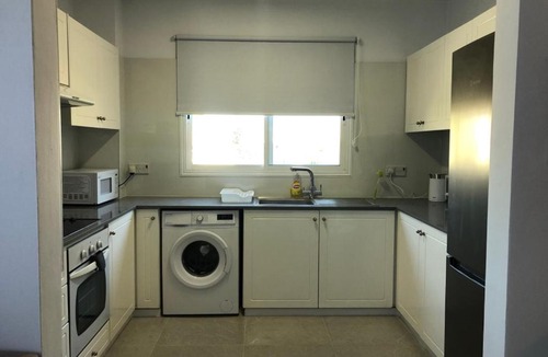 Paphos Apartment | Charming Apartment in Paphos Fantastic Location