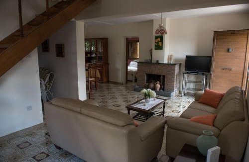 Platres House | Cherry Cottage