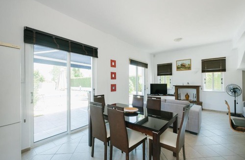 Latchi Villa | CHRYSANTHEMUM 3 BEDROOM VILLA