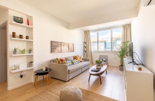Acropolis Apartment | City Center Apartment