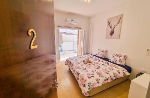 Larnaca City Centre House | CityCenter Rooms Next to the Beach