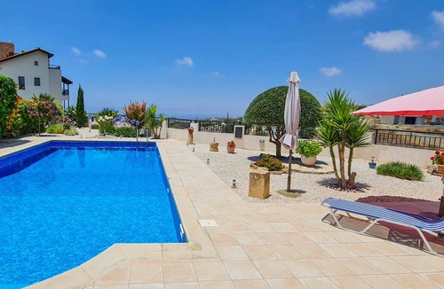 Tala Villa | Cliffside Villa - Three Bedroom Villa, Sleeps 6