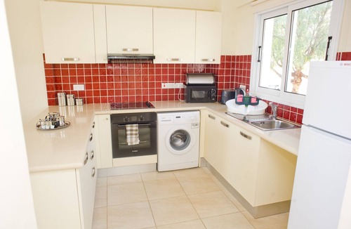 Emba Apartment | Club St George Resort