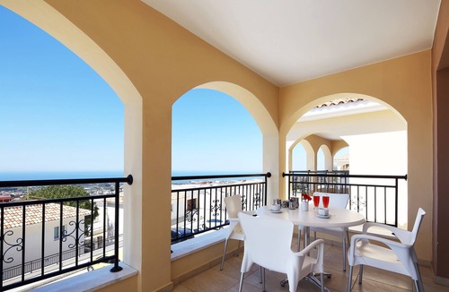 Emba Apartment | Club St George Resort
