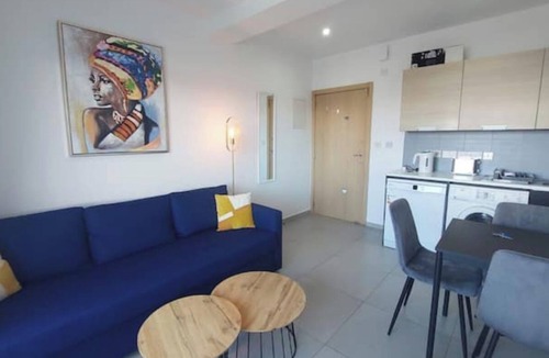 Germasogeia Apartment | Coco De Mer 408 by Sky Universe