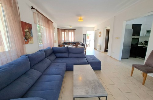 Pernera Villa | Comfortable villa Elina near the sea