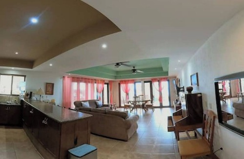 San Diego Apartment | Condominio 2BR con Vista al mar y al Lado de la Piscina