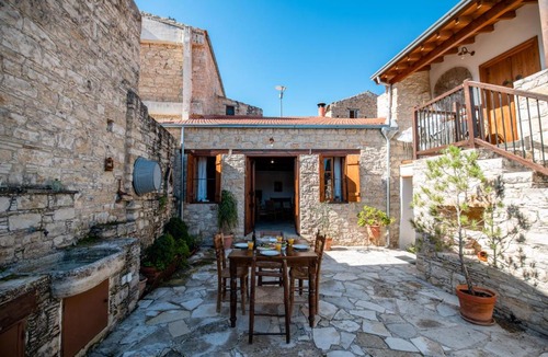 Lofou House | Constantias stone houses