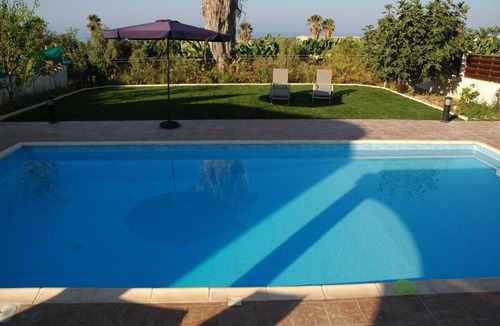 Pegeia Villa | Coral Bay 4 bedroom Villa with private pool and air conditioning
