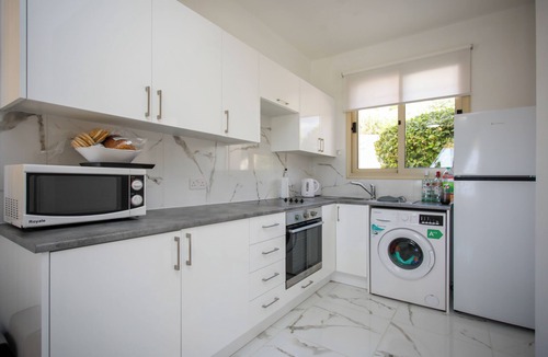 Pegeia Villa | CORAL BAY!VIEWS! TWO BED BEAUTIFUL VILLA, POOL, A.CON, WIFI,NR RESTAURANTS, BARS
