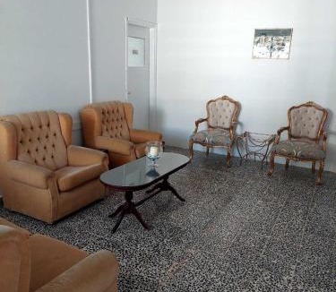 Ayios Dhometios Apartment | Cottage Heights