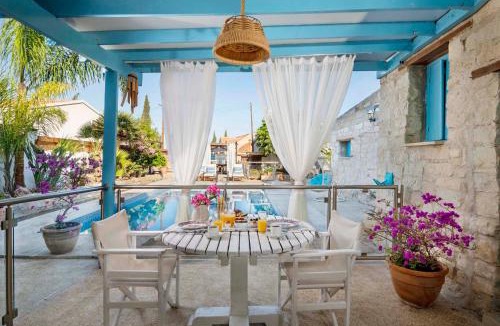 Pentakomo Apartment | Cottage Houses