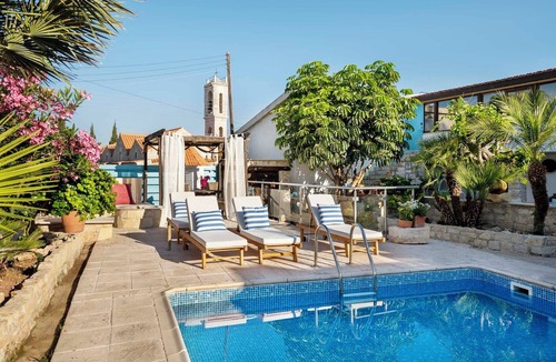 Pentakomo Apartment | Cottage Houses