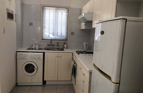Chlorakas Apartment | Cozy 2BR Cottage with Pool - 20 Min Walk to Beach