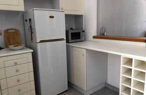 Chlorakas Apartment | Cozy 2BR Cottage with Pool - 20 Min Walk to Beach
