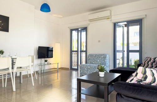 Pyla Apartment | Cozy Beachside Apartment with Pool Access - Ideal for Relaxation
