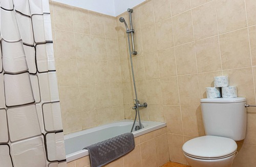 Pyla Apartment | Cozy Budget Apt