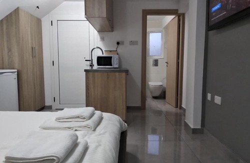 Paphos Apartment | Cozy Place in the heart of Harbor