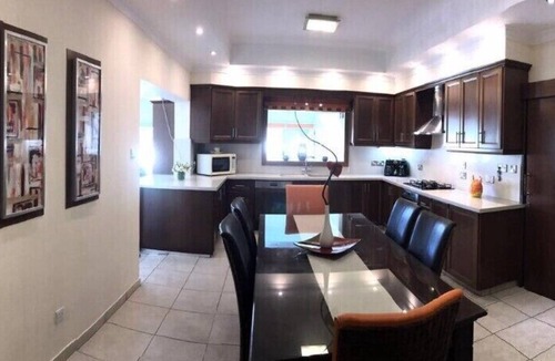 Kiti Villa | Crystal Garden Villas