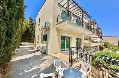 Potamos tis Germasogeias House | Cydonia Gardens Maisonette with shared poolnn