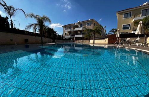 Kapparis Apartment | Déjà Blue Apartment Kyklades BC7 - workspace, pool, gym, nearby beach