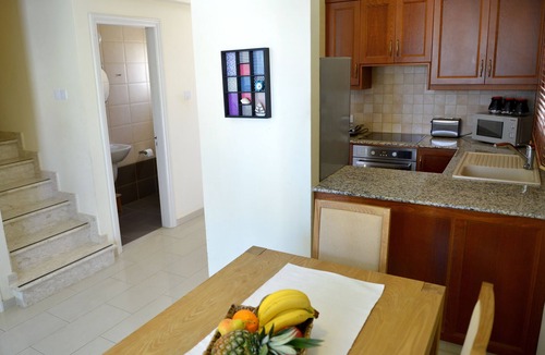 Pernera Villa | Daisy Villa - 2 bed villa, private pool, wifi, air-con,near Pernera & beach