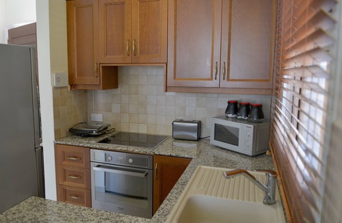 Pernera Villa | Daisy Villa - 2 bed villa, private pool, wifi, air-con,near Pernera & beach