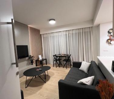 Strovolos Apartment | Daniela's modern apartment