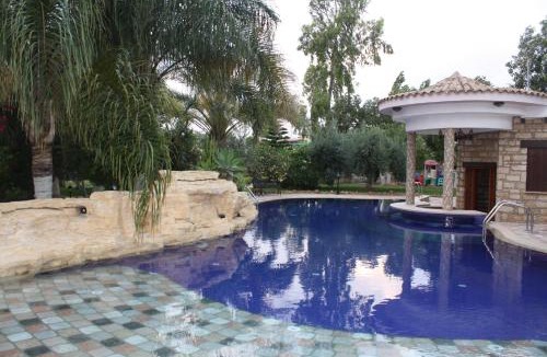 Anarita Villa | De Michanna