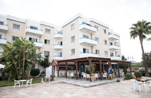 Pernera Apartment | DebbieXenia Hotel Apartments