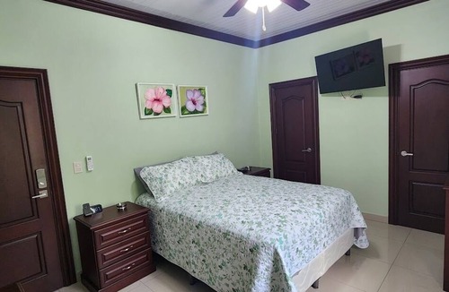 Managua Bed & Breakfast | Del Pilar Bed & Breakfast