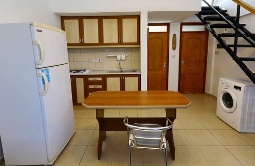 Karavas House | Doruksen Cozy Sea House with spacious backyard and sea view-2 min from the beach