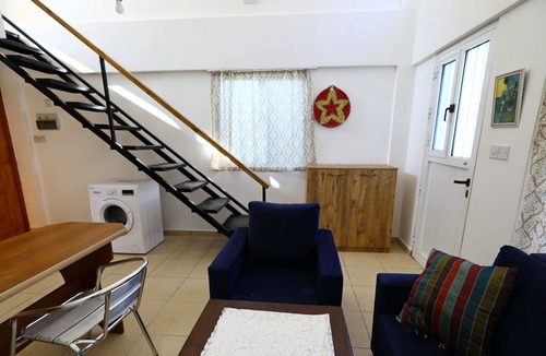 Karavas House | Doruksen Cozy Sea House with spacious backyard and sea view-2 min from the beach