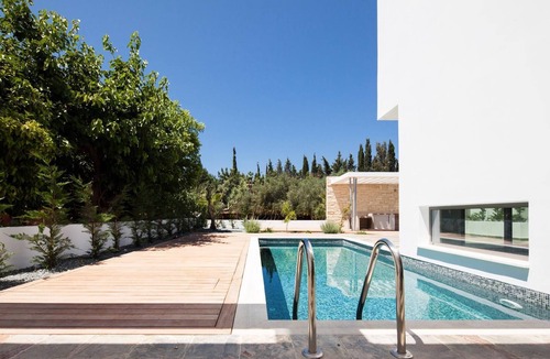 Paphos Villa | DownTown Villa 1 - Three Bedroom Villa, Sleeps 6