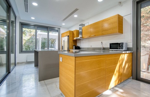Paphos Villa | DownTown Villa 2 - Three Bedroom Villa, Sleeps 6