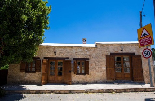Droushia House | Droushia Corner House