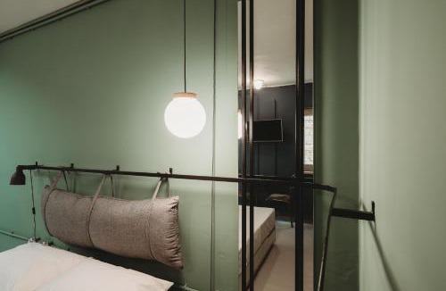 Old Town of Limassol Apartment | eins rooms - city center