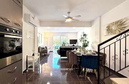 Pervolia Villa | Elegant Beach Villa Moonstone with Lounge and BBQ