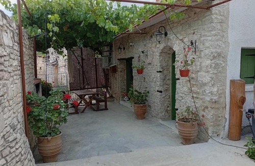 Silikou House | En Sylikion cottage