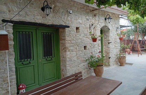 Silikou House | En Sylikion cottage