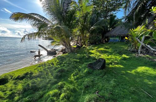 Little Corn Island House | ENSUEÑOS NATURAL RESERVE Little Corn Island Nicaragua
