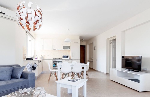 Bafra Apartment | Eros Home with Sea View