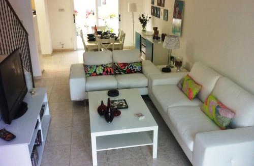Universal House | Estia Luxury Maisonette