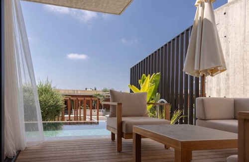 Chlorakas House | Exclusive Bungalow with Private Infinity Pool in Paphos